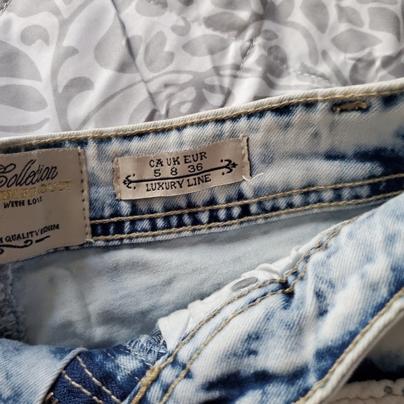 Jean shorts - Picture 3 of 3